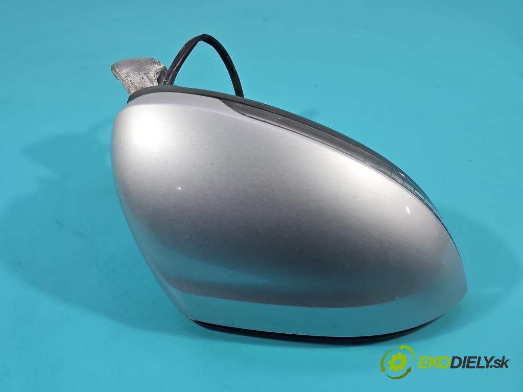 Vw Passat B8 2014 - 2.0 tdi 150 HP automatic 110 kW 1968 cm3 5- zrkadlo pravé  (Kľučka dverí ostatné)