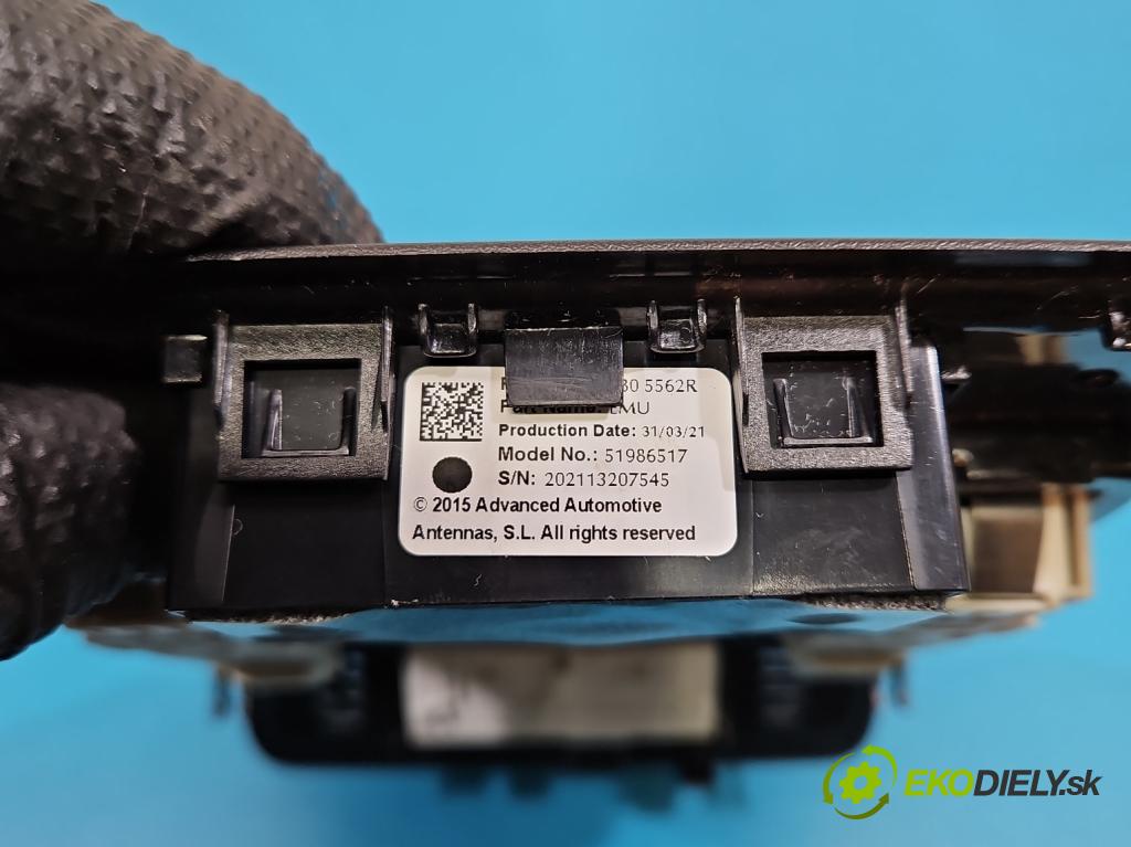 Renault Clio V 2019- 1.0 91 KM automatic 67 kW 999 cm3 5- svetlo / reflektor interiéra 969803518R