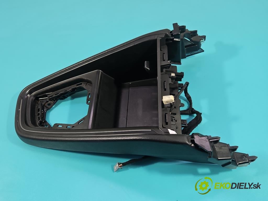 Renault Clio V 2019- 1.0 91 KM automatic 67 kW 999 cm3 5- kryt plast