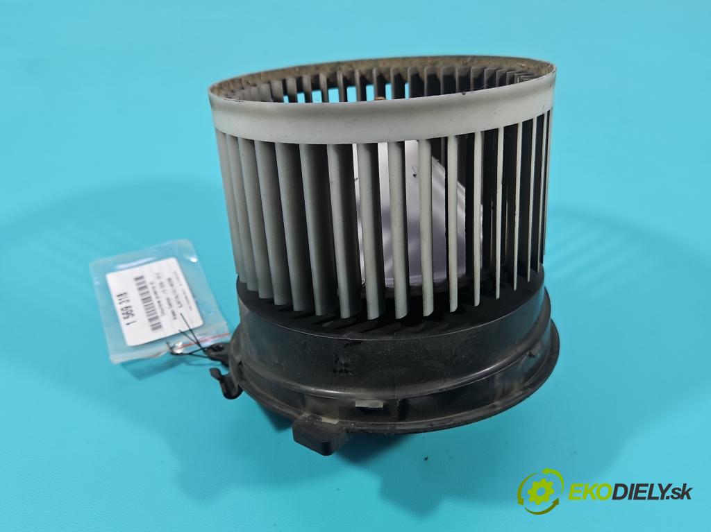 Nissan Qashqai I J10 2006-2013 2.0 dci 150 HP manual 110 kW 1995 cm3 5- ventilátor vzduchu