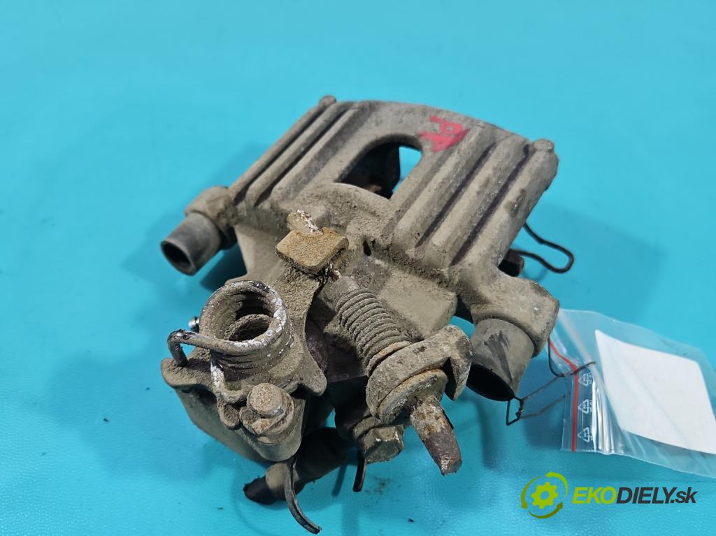 Mini One I 2000-2006 1.6 16V 90 HP manual 66 kW 1598 cm3 3- brzdič zadné pravý  (Kľučka dverí ostatné)