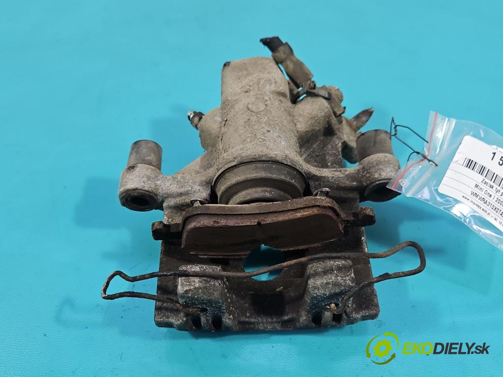 Mini One I 2000-2006 1.6 16V 90 HP manual 66 kW 1598 cm3 3- brzdič zadné pravý  (Kľučka dverí ostatné)