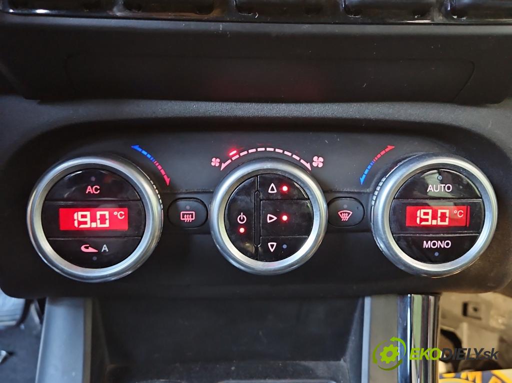 Alfa romeo Giulietta 1.6 jtd 105 hp manual 77 kW 1598 cm3 5- palubní deska panel topení 156091524