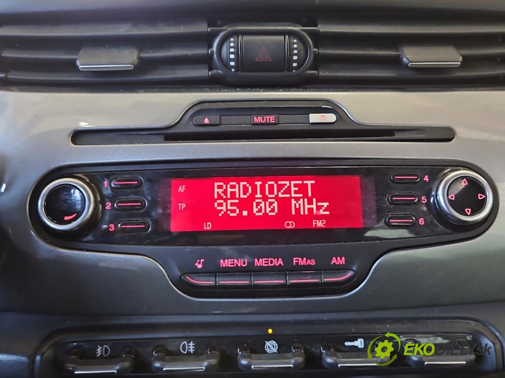 Alfa romeo Giulietta 1.6 jtd 105 hp manual 77 kW 1598 cm3 5- Radio továrna: 1560912490