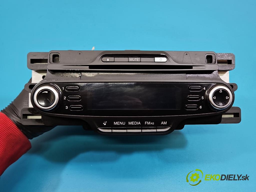 Alfa romeo Giulietta 1.6 jtd 105 HP manual 77 kW 1598 cm3 5- Radio originál 1560912490