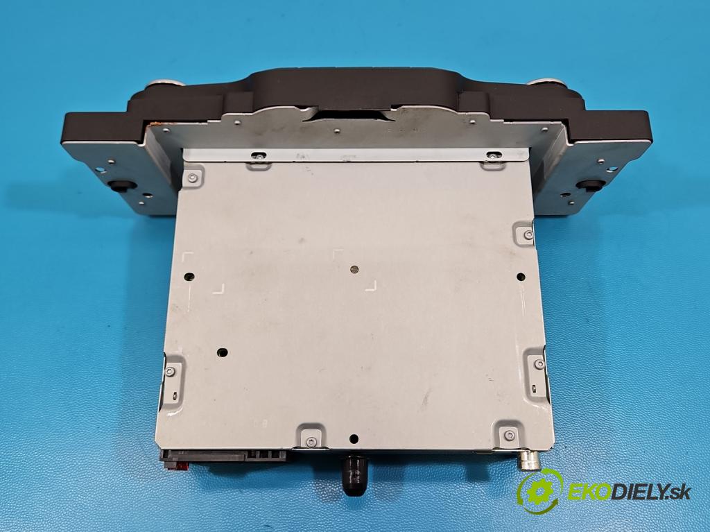 Alfa romeo Giulietta 1.6 jtd 105 HP manual 77 kW 1598 cm3 5- Radio originál 1560912490