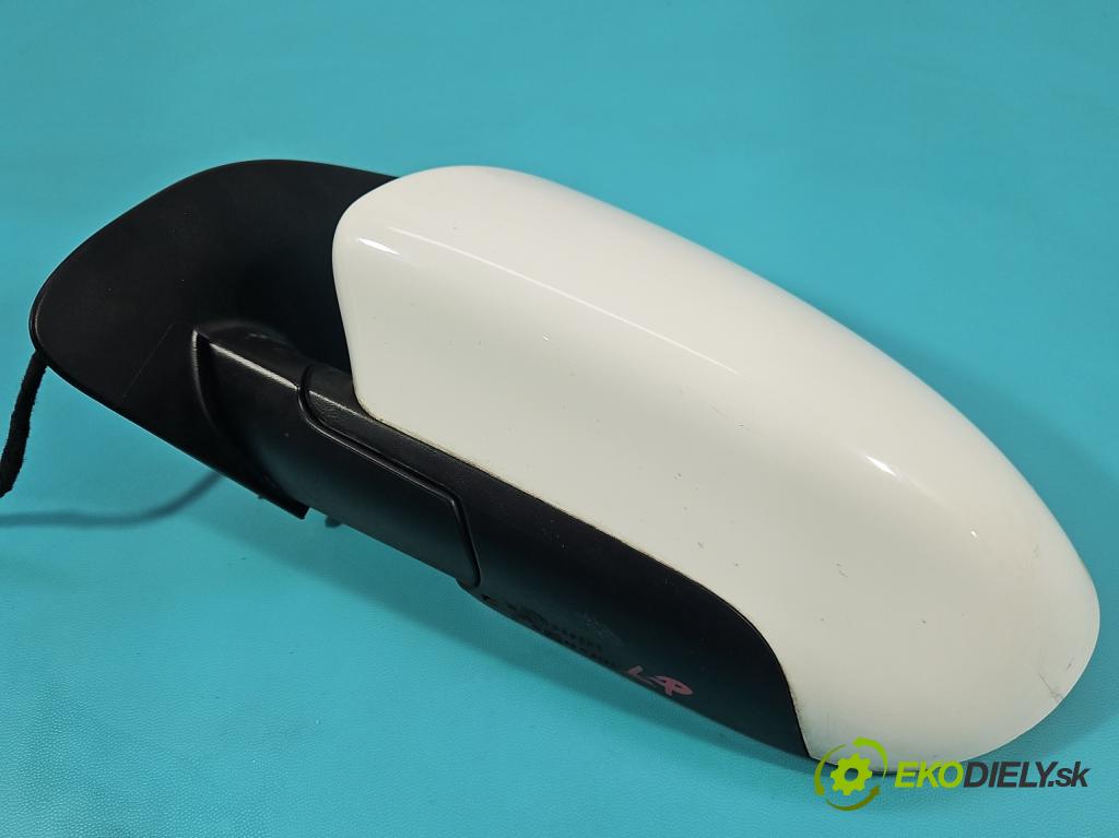 Nissan Qashqai I J10 2006-2013 2.0 dci 150 hp manual 110 kW 1995 cm3 5- zpětné zrcátko levé  (Klika dveří ostatní)