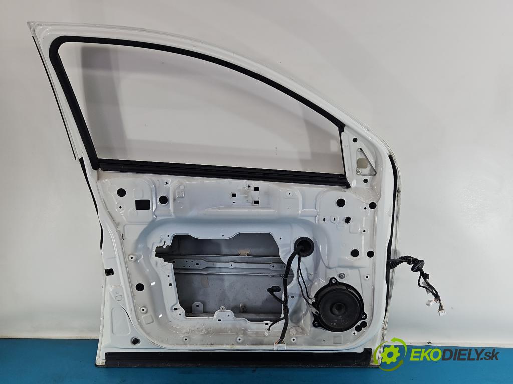 Nissan Qashqai I J10 2006-2013 2.0 dci 150 hp manual 110 kW 1995 cm3 5- dveře přední levé  (Klika dveří ostatní)