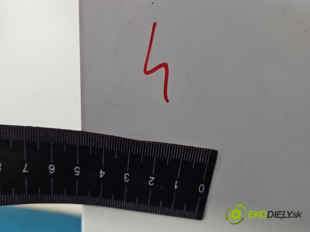 Nissan Qashqai I J10 2006-2013 2.0 dci 150 HP manual 110 kW 1995 cm3 5- dvere predné pravé  (Kľučka dverí ostatné)