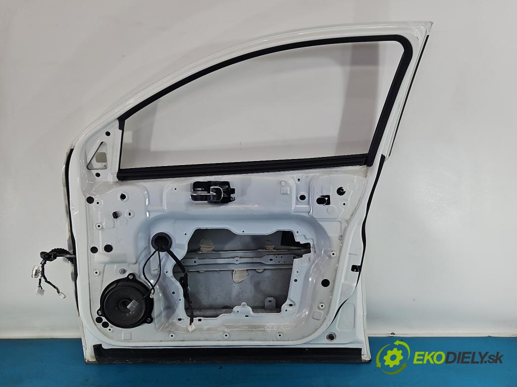 Nissan Qashqai I J10 2006-2013 2.0 dci 150 HP manual 110 kW 1995 cm3 5- dvere predné pravé  (Kľučka dverí ostatné)