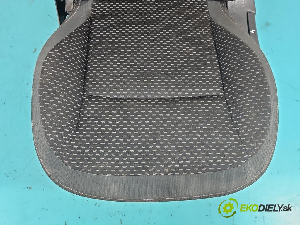 Nissan Qashqai I J10 2006-2013 2.0 dci 150 HP manual 110 kW 1995 cm3 5- Sedačka ľavý  (Sedadlo)