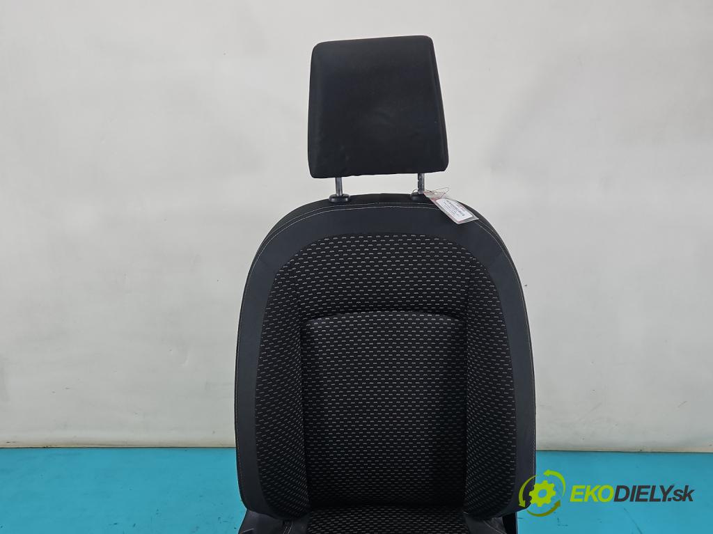 Nissan Qashqai I J10 2006-2013 2.0 dci 150 HP manual 110 kW 1995 cm3 5- Sedačka pravý (Sedadlo)