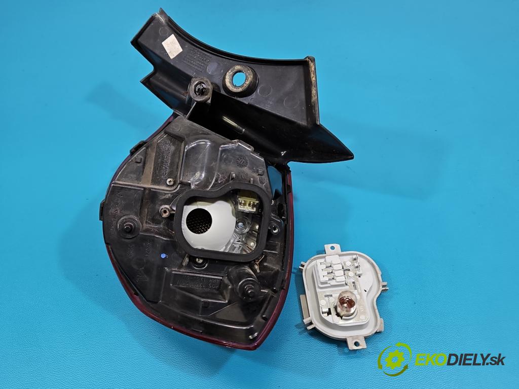 Alfa romeo Giulietta 1.6 jtd 105 hp manual 77 kW 1598 cm3 5- světlo zadní levé 50513613 (Klika dveří ostatní)