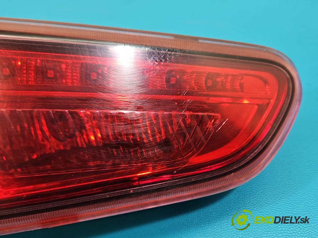 Alfa romeo Giulietta 1.6 jtd 105 hp manual 77 kW 1598 cm3 5- světlo zadní levé 50513401 (Klika dveří ostatní)