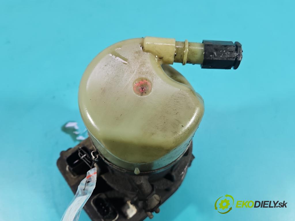 Ford S-max I 2006-2015 2.0 tdci 140 HP automatic 103 kW 1997 cm3 5- čerpadlo posilovač  (Servočerpadlo)