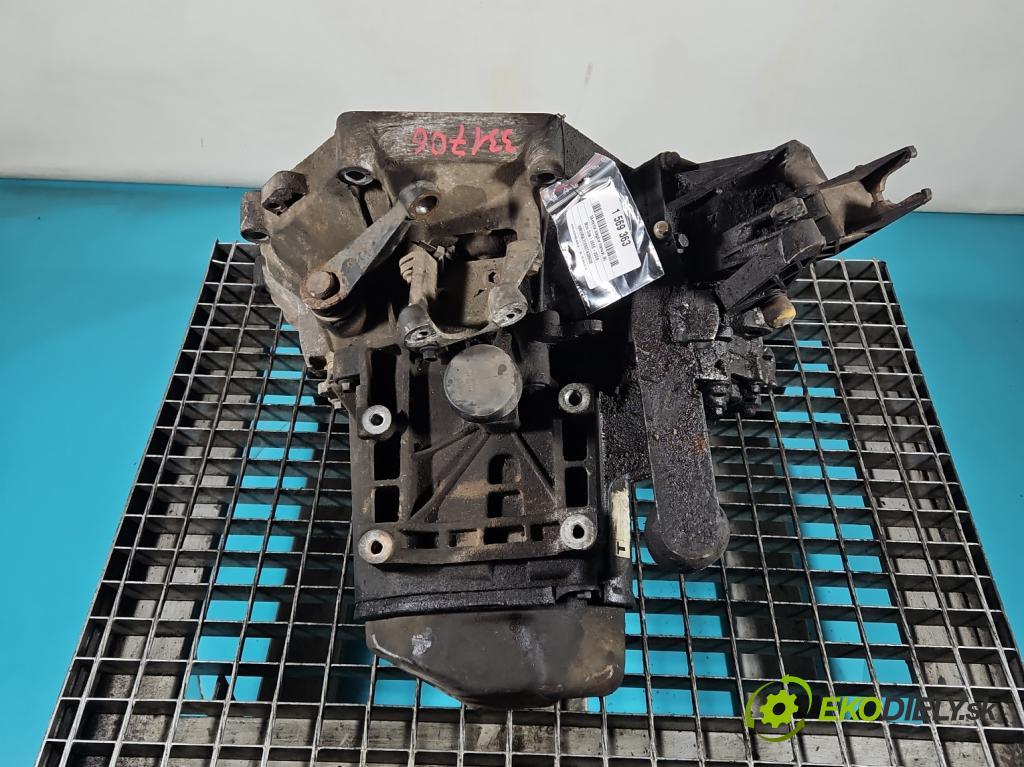 Mini One I 2000-2006 1.6 16V 90 HP manual 66 kW 1598 cm3 3- prevodovka stupeň,rýchlosť manual