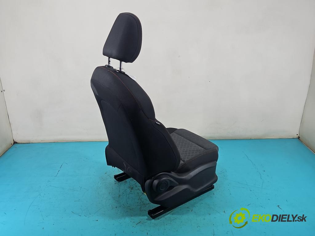 MG MG3  24- 1.5 16V 102 HP automatic 75 kW 1498 cm3 5- Sedačka pravý  (Sedadlo)