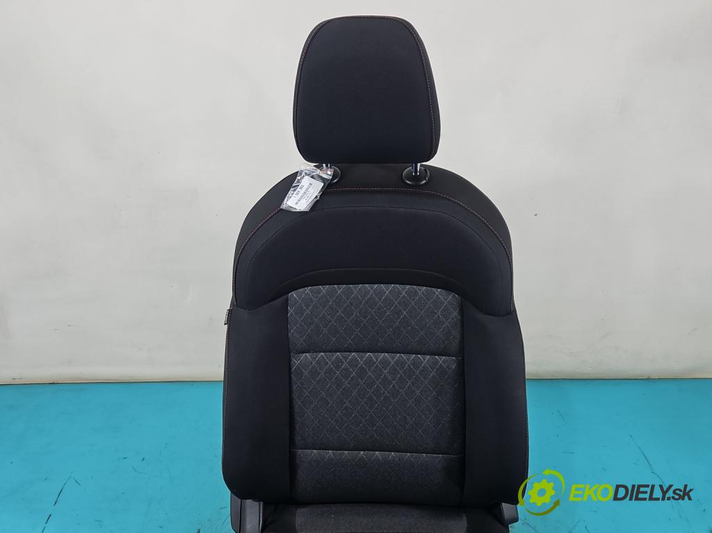 MG MG3  24- 1.5 16V 102 HP automatic 75 kW 1498 cm3 5- Sedačka pravý  (Sedadlo)