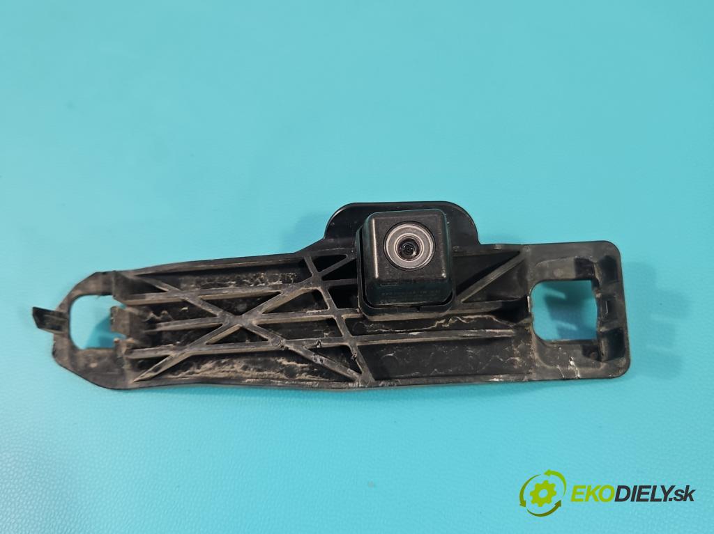 Toyota Verso 2009-2018 1.8 16V 147 hp manual 108 kW 1798 cm3 5- Kamera cúvaní 86790-0F020