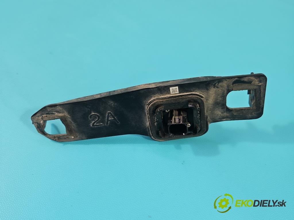 Toyota Verso 2009-2018 1.8 16V 147 HP manual 108 kW 1798 cm3 5- Kamera cúvania 86790-0F020