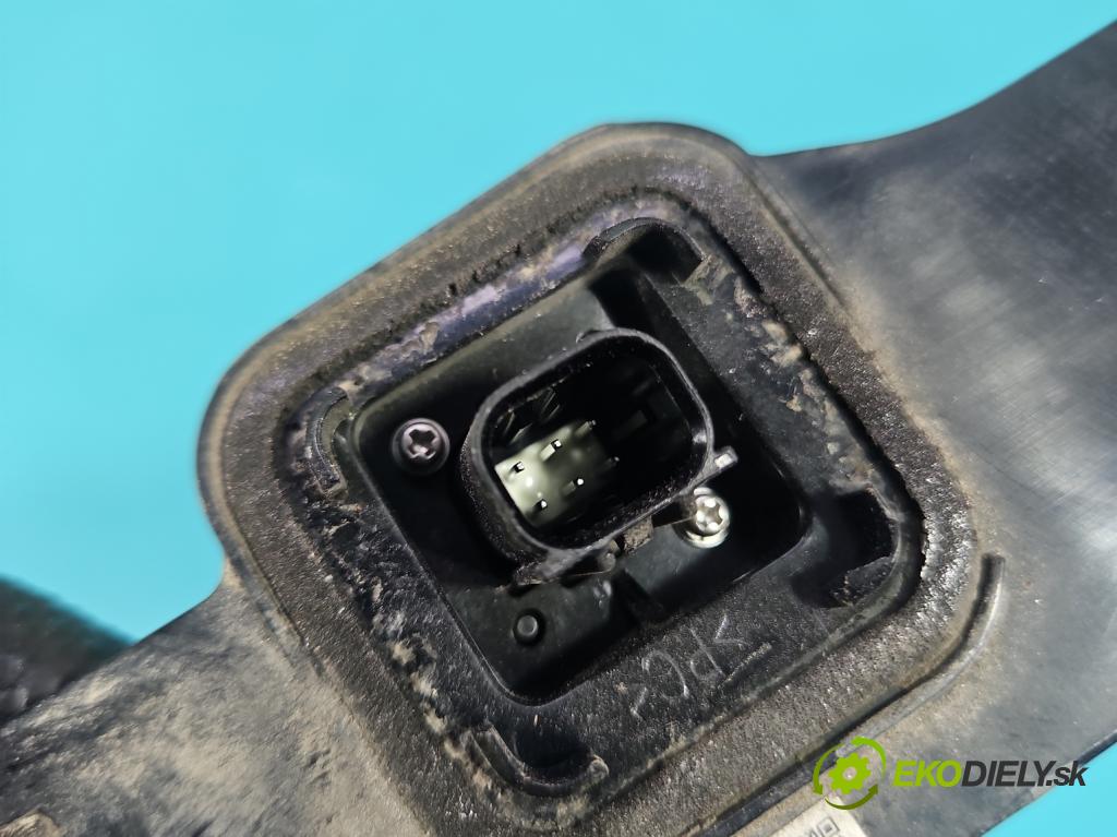 Toyota Verso 2009-2018 1.8 16V 147 HP manual 108 kW 1798 cm3 5- Kamera cúvania 86790-0F020