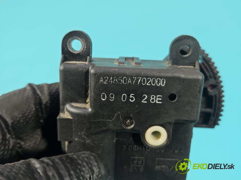 Nissan Qashqai I J10 2006-2013 2.0 dci 150 HP manual 110 kW 1995 cm3 5- motor: kúrenia A24850A7702000