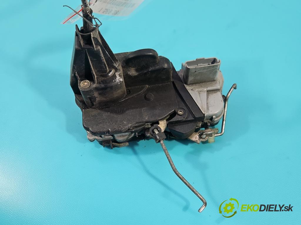 Peugeot 307 1.6 16V 109 hp manual 80 kW 1587 cm3 5- zámek přední levý 9645686680