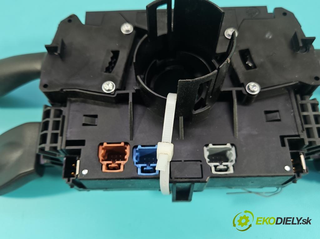 Peugeot 407 2.0 16V 136 HP manual 100 kW 1997 cm3 4- prepínač komplex: 96473051XT (Prepínacie páčky pod volantom)