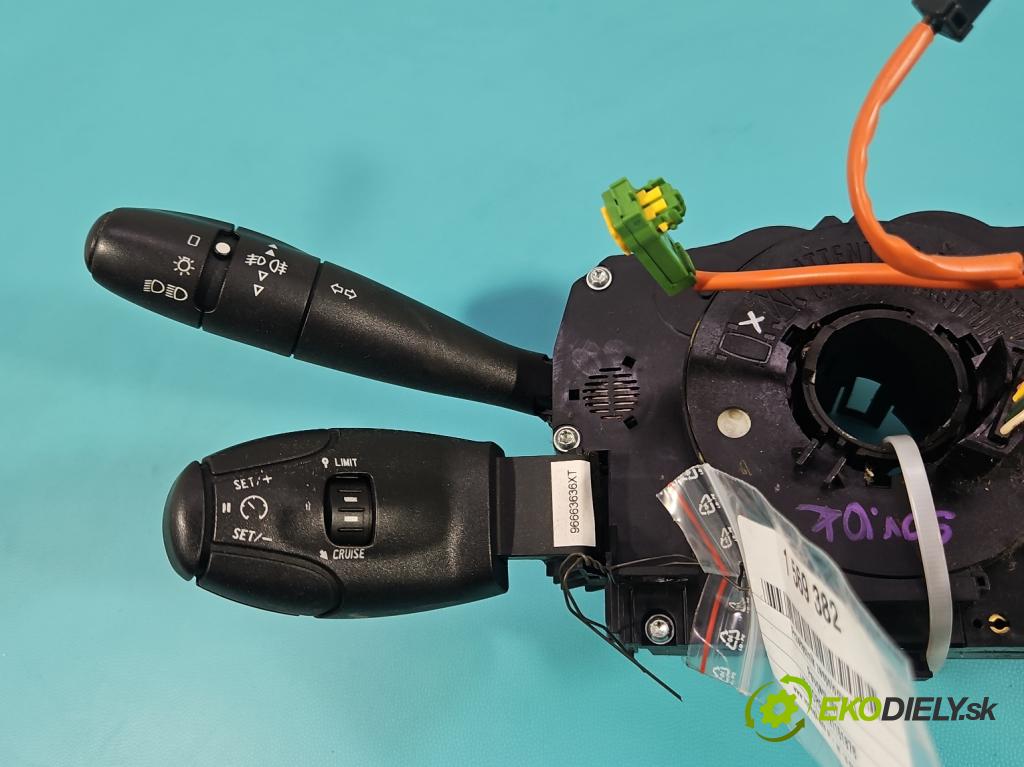 Peugeot 407 2.0 16V 136 HP manual 100 kW 1997 cm3 4- prepínač komplex: 96473051XT (Prepínacie páčky pod volantom)