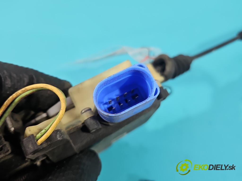 Seat Ibiza III 6L 2002-2008 1.4 16V 75 HP manual 55 kW 1390 cm3 3- zámok predné ľavý 3B1837015AM