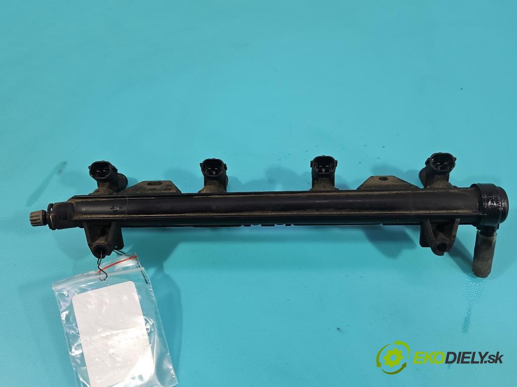 Seat Ibiza III 6L 2002-2008 1.4 16V 75 HP manual 55 kW 1390 cm3 3- vstrek 036906031AB (Vstrekovač paliva)