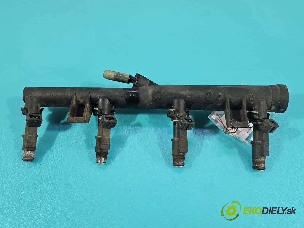 Peugeot 407 2.0 16V 136 HP manual 100 kW 1997 cm3 4- vstrek 01F003A (Vstrekovač paliva)