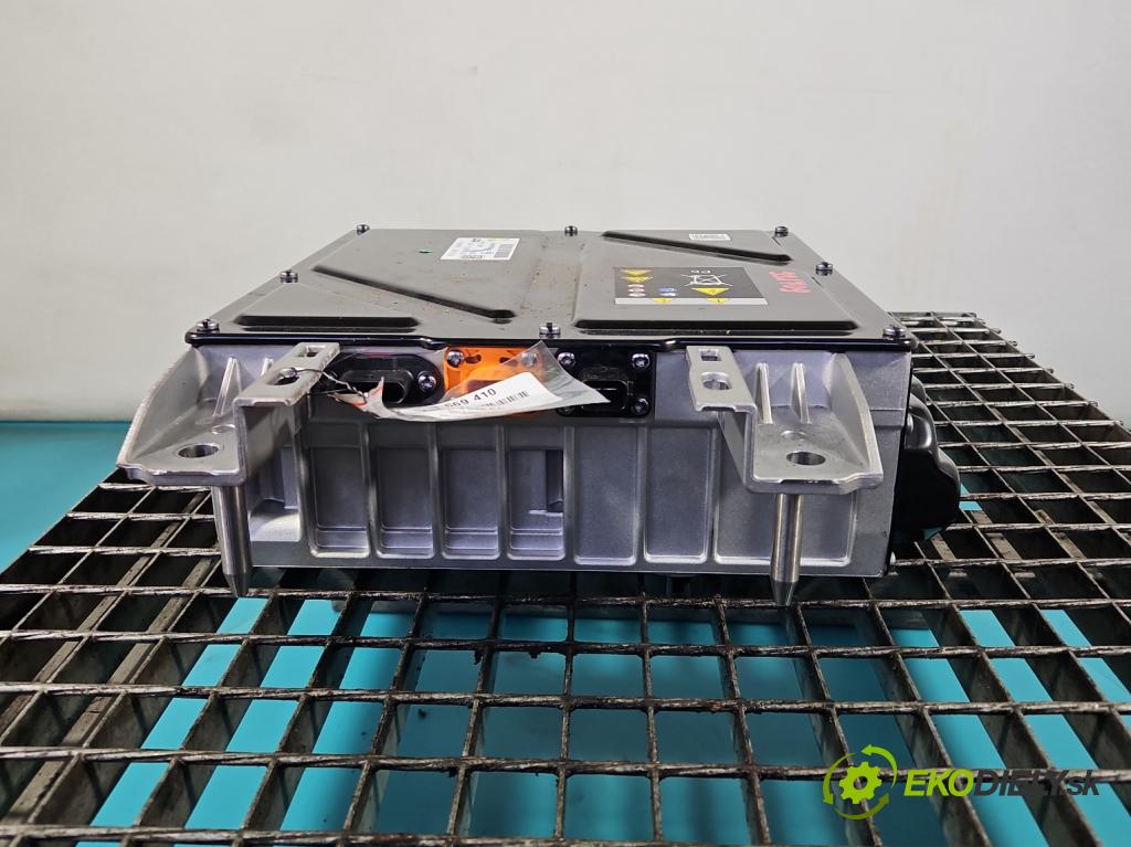 Dacia Duster III 24- 1.2 131 hp manual 96 kW 1199 cm3 5- batéria 295100620R