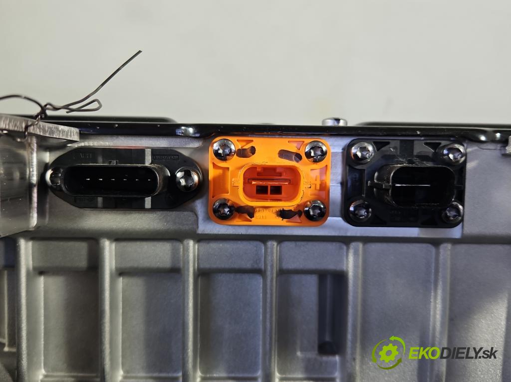 Dacia Duster III 24- 1.2 131 hp manual 96 kW 1199 cm3 5- batéria 295100620R