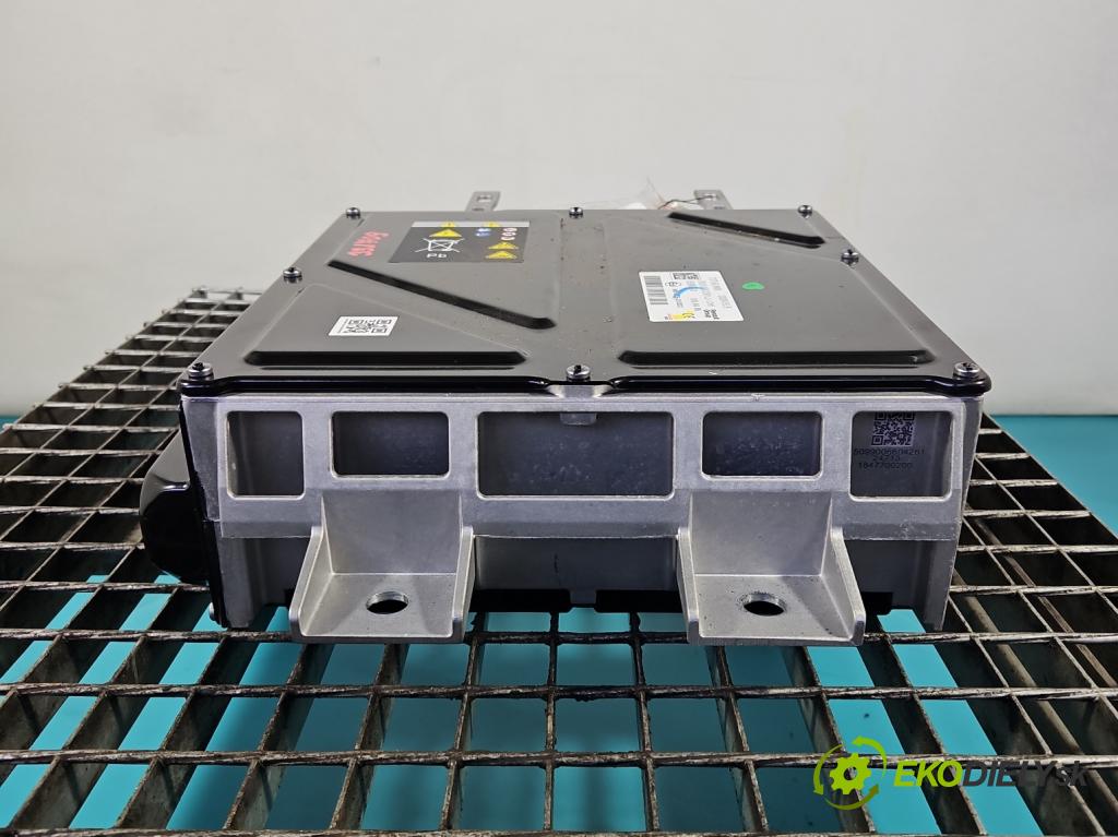 Dacia Duster III 24- 1.2 131 hp manual 96 kW 1199 cm3 5- batéria 295100620R