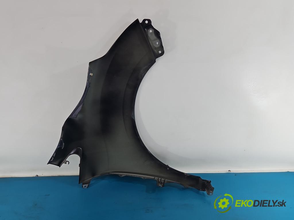 Toyota Verso 2009-2018 1.8 16V 147 HP manual 108 kW 1798 cm3 5- blatník predné ľavý  (Blatník predný ľavý)