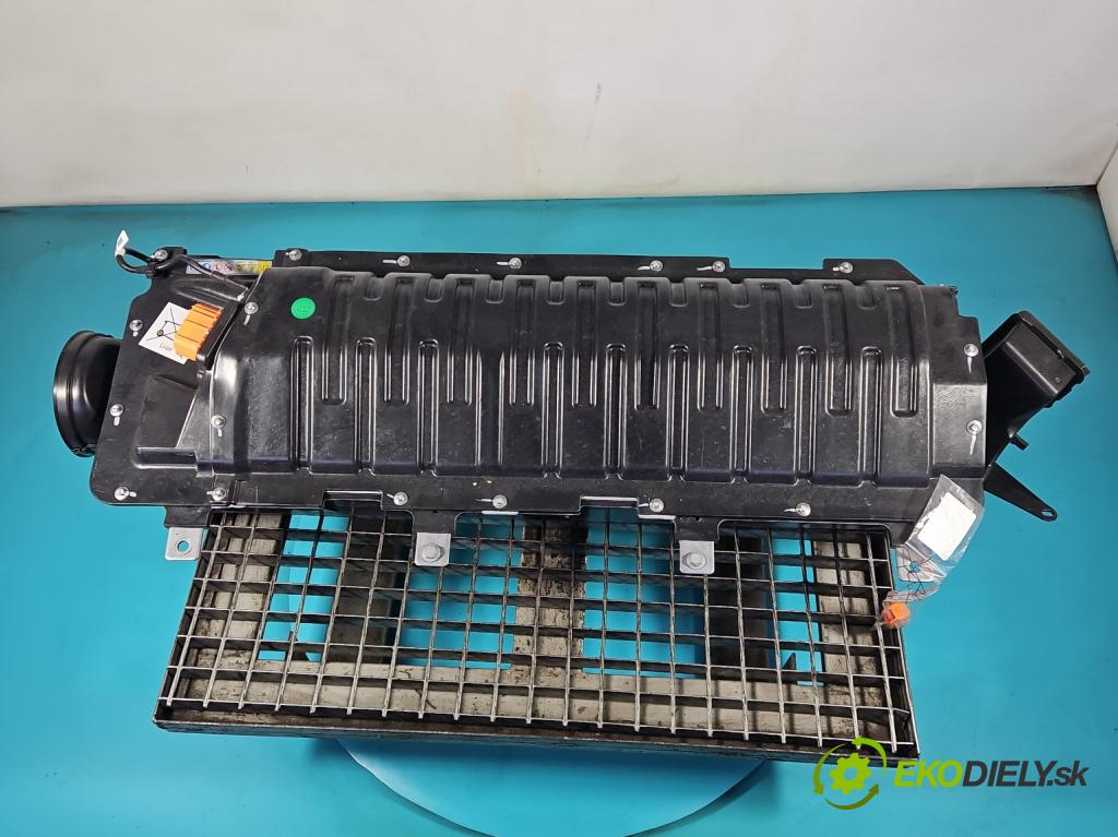 MG MG3  24- 1.5 16V 102 HP automatic 75 kW 1498 cm3 5- batéria 