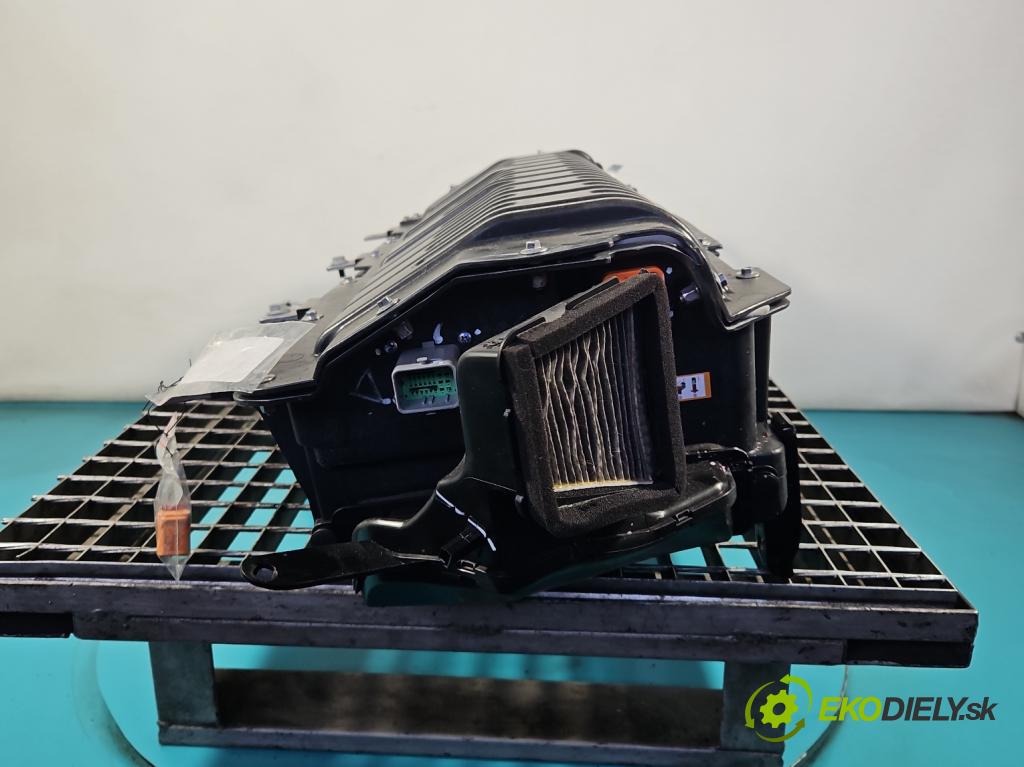 MG MG3 24- 1.5 16V 102 HP automatic 75 kW 1498 cm3 5- batéria