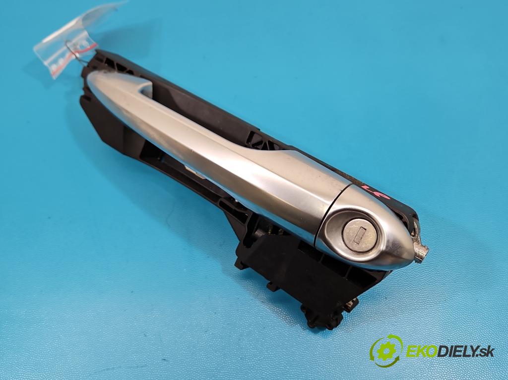 Alfa romeo Giulietta 1.6 jtd 105 hp manual 77 kW 1598 cm3 5- klika přední levé 242567 (Vnější přední levá klika dveří)