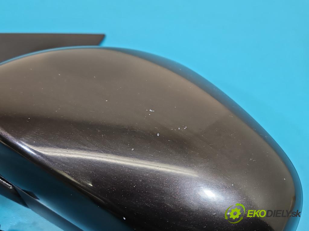 Alfa romeo Giulietta 1.6 jtd 105 HP manual 77 kW 1598 cm3 5- zrkadlo ľavé  (Kľučka dverí ostatné)