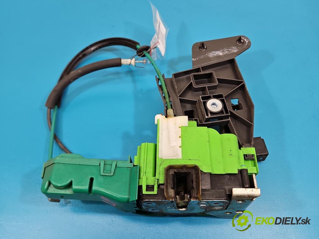 Alfa romeo Giulietta 1.6 jtd 105 hp manual 77 kW 1598 cm3 5- zámek přední levý