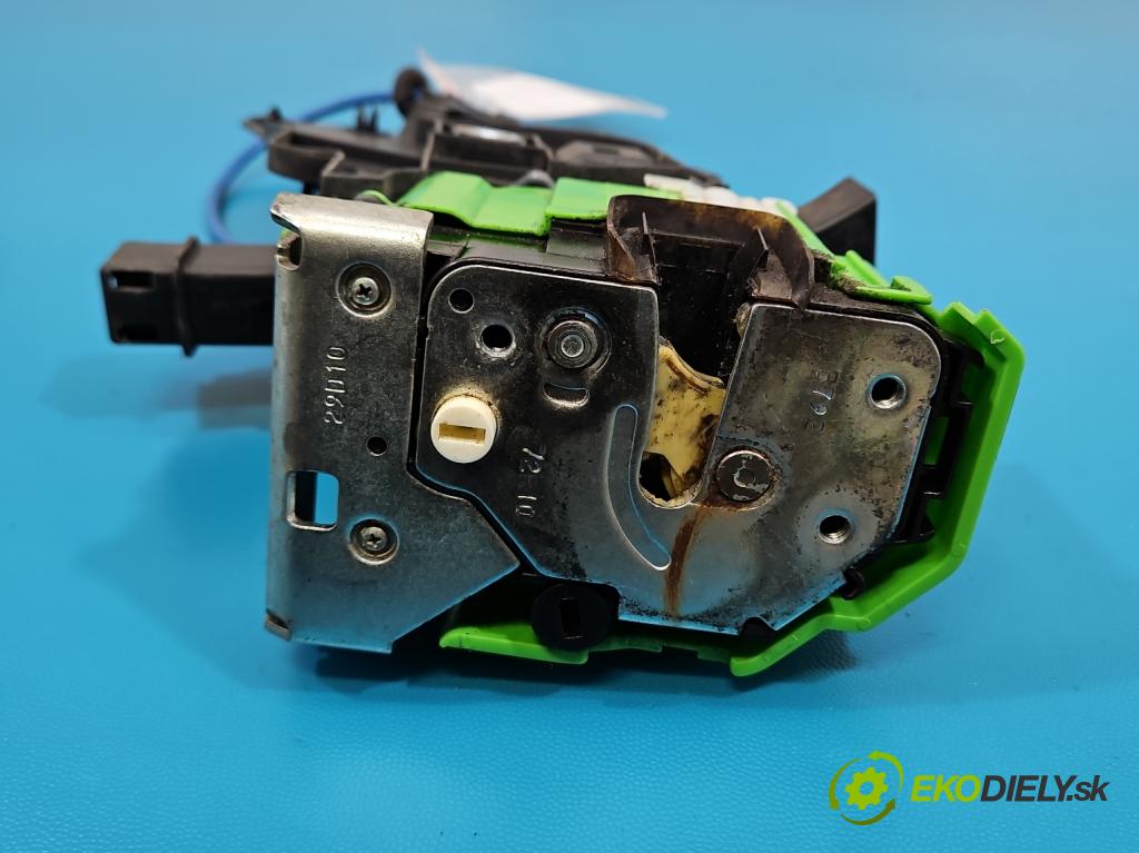 Alfa romeo Giulietta 1.6 jtd 105 HP manual 77 kW 1598 cm3 5- zámok zadné pravý