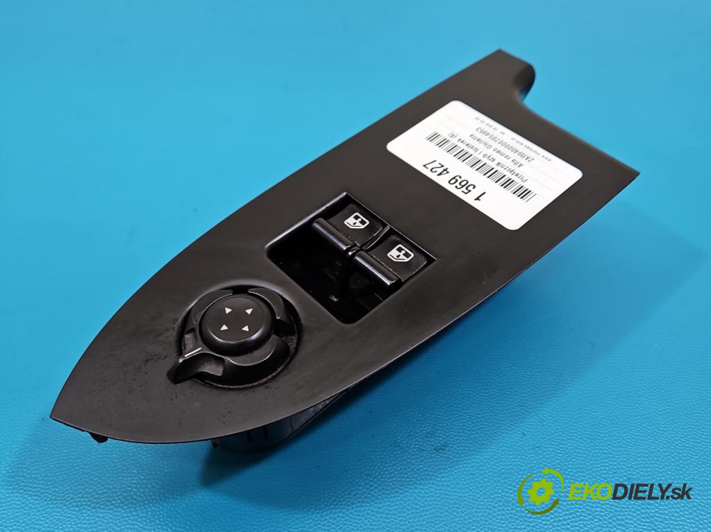 Alfa romeo Giulietta 1.6 jtd 105 hp manual 77 kW 1598 cm3 5- Přepínač oken zpětných zrcátek 