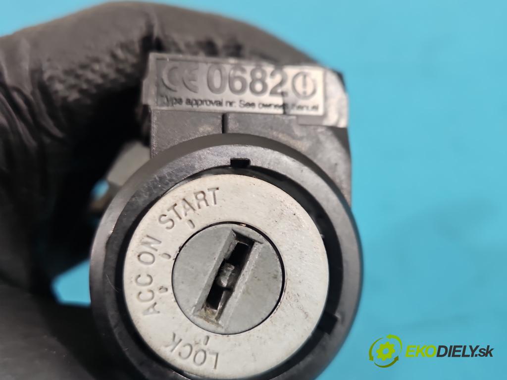 Mazda 3 I BK 2003-2009 1.6 16V 105 HP manual 77 kW 1598 cm3 4- riadiaca jednotka motora 279721-3990