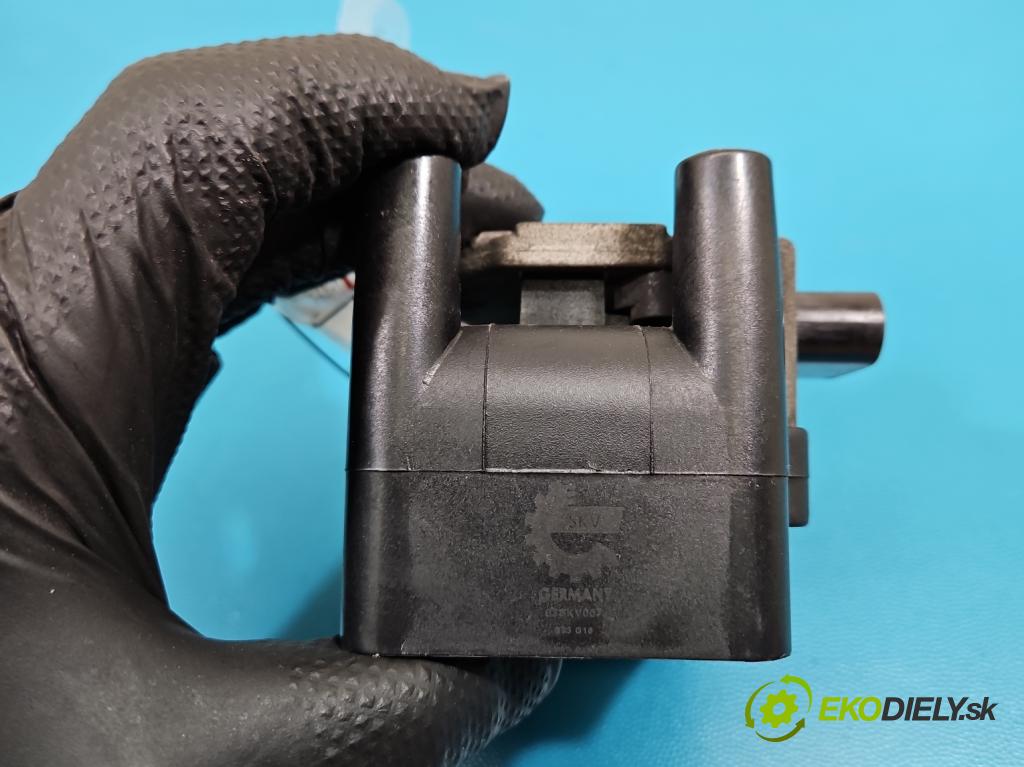 Vw Passat B6 2005-2010 1.6 8V 102 hp manual 75 kW 1595 cm3 5- cívka zapalovací  (Zážehová cívka)
