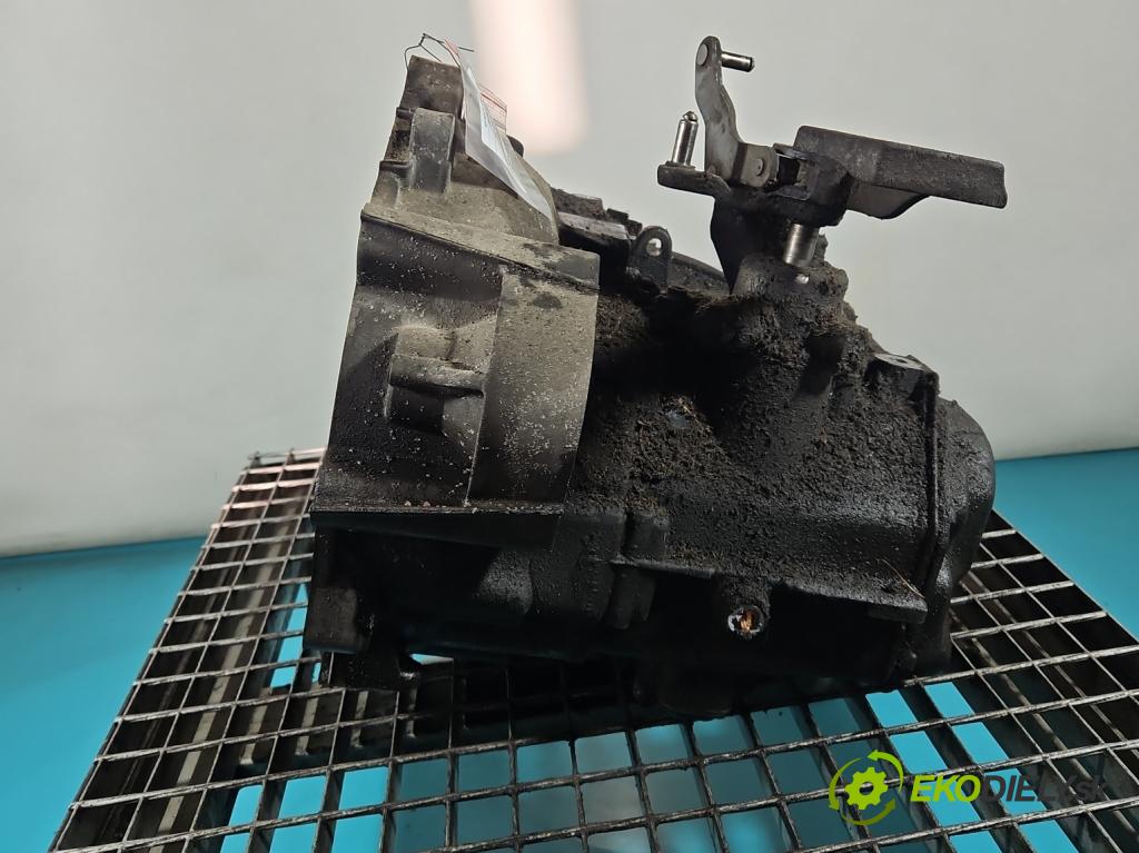 Vw Passat B6 2005-2010 1.6 8V 102 hp manual 75 kW 1595 cm3 5- převodovka stupňová manual GPM