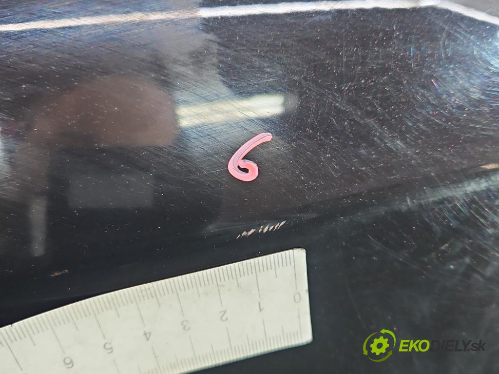 Alfa romeo Giulietta 1.6 jtd 105 hp manual 77 kW 1598 cm3 5- dveře zadní levé  (Klika dveří ostatní)