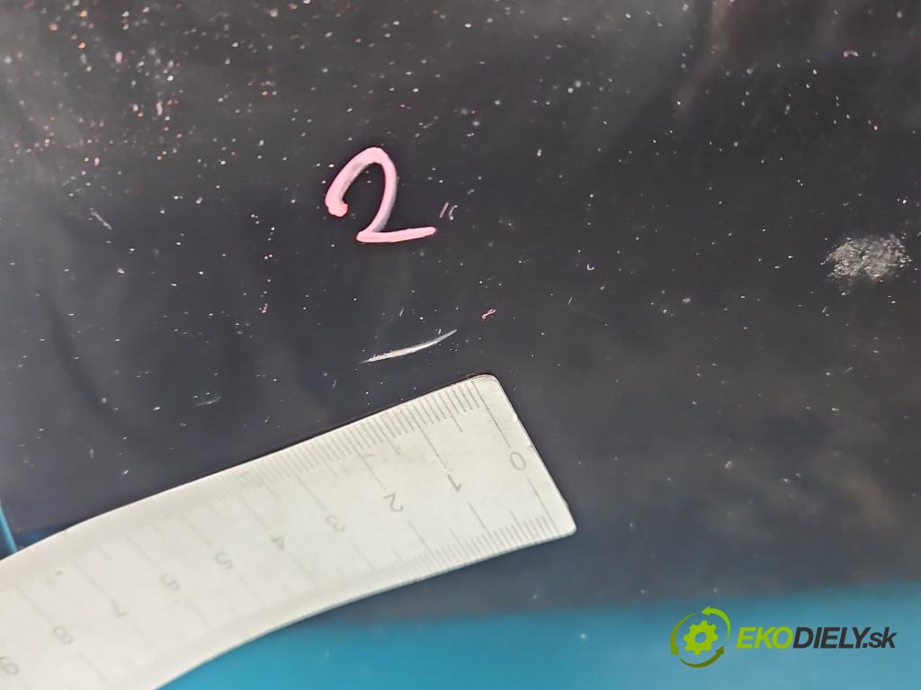 Alfa romeo Giulietta 1.6 jtd 105 hp manual 77 kW 1598 cm3 5- dveře zadní levé  (Klika dveří ostatní)