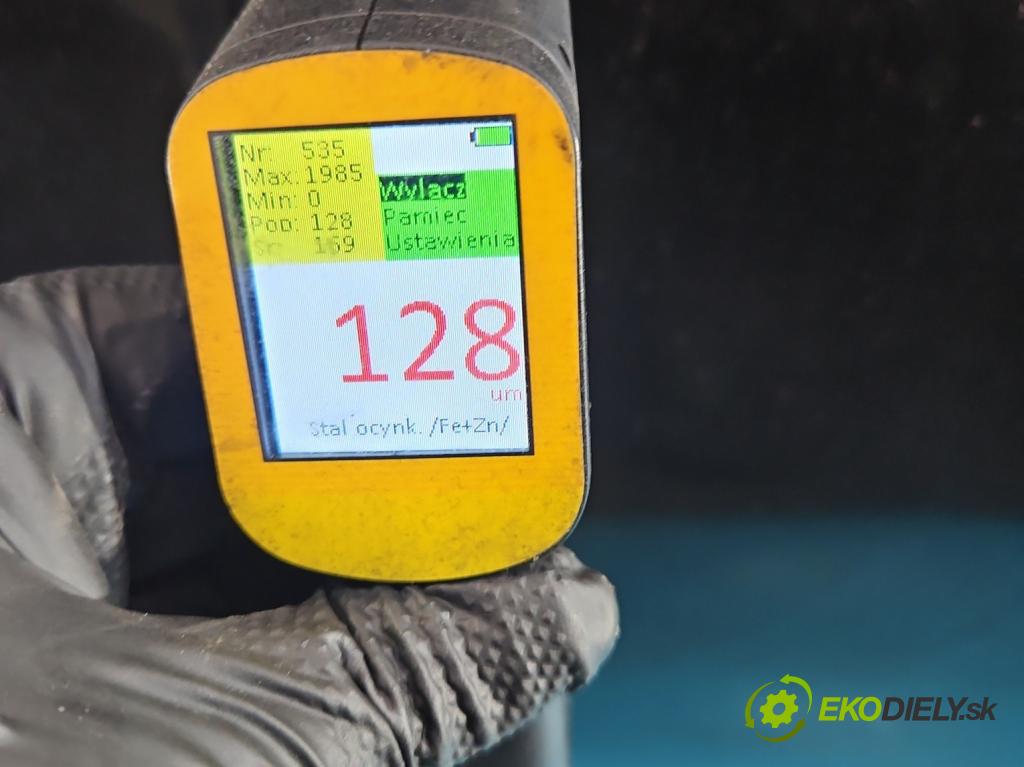 Alfa romeo Giulietta 1.6 jtd 105 hp manual 77 kW 1598 cm3 5- dveře zadní levé  (Klika dveří ostatní)