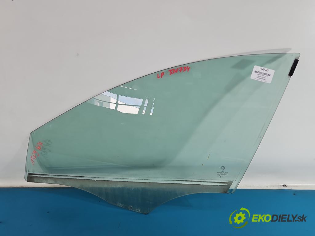 Alfa romeo Giulietta 1.6 jtd 105 hp manual 77 kW 1598 cm3 5- sklo dveře přední levé 